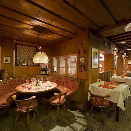 Vergeiner's Traube Hotel