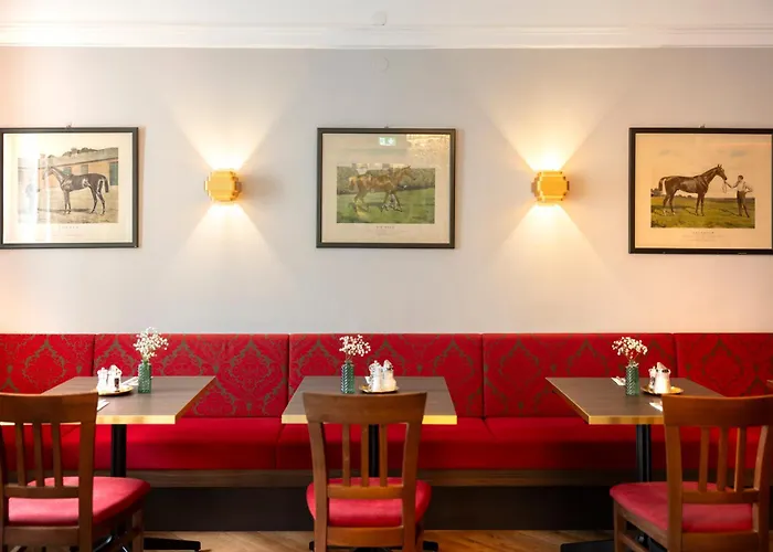 フェルゲナーズ トラウベ ホテル 4*