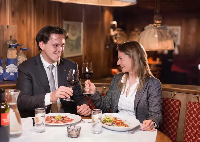 フェルゲナーズ トラウベ ホテル 4*